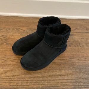 Ugg Classic Mini II Black Size 9